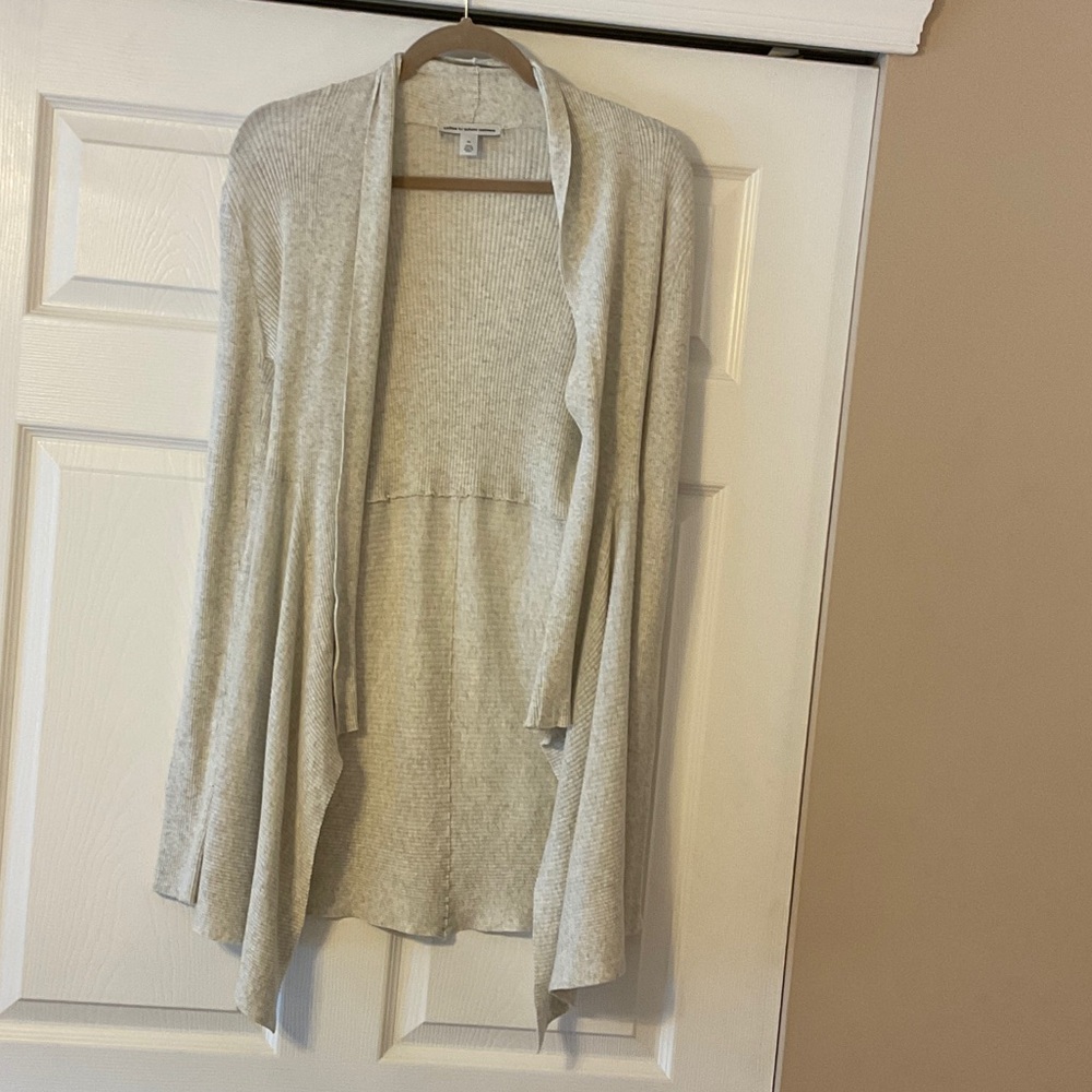 Brand Cotton by Autumn Cashmere
Elegant Women's Light Gray Cardigan